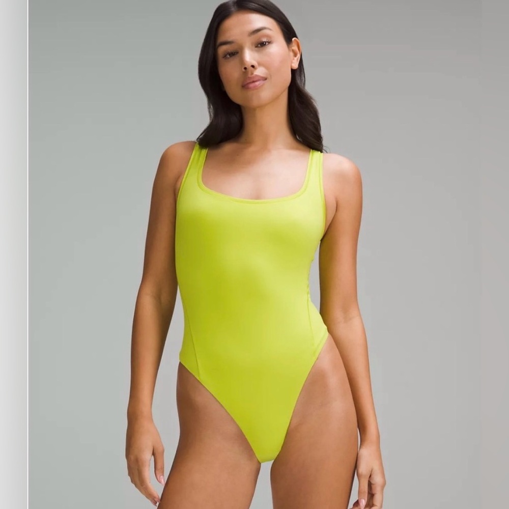 NWOT Lululemon Wundermost Ultra-Soft Nulu Square-Neck Sleeveless Bodysuit Large